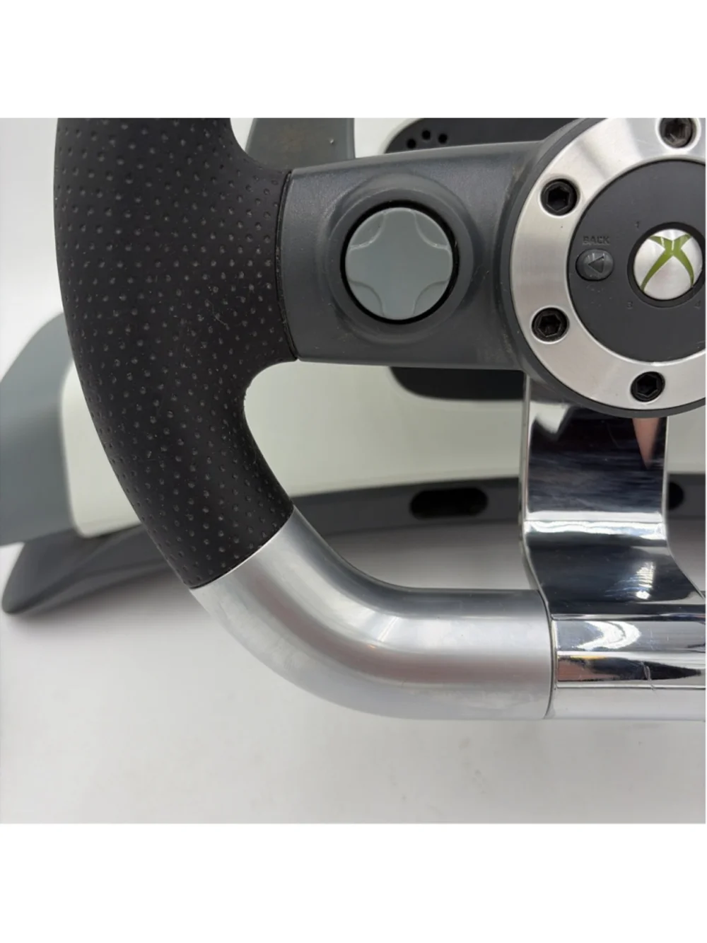 Microsoft Xbox 360 Wireless Racing Wheel With Force Feedback WRW02 White Tested